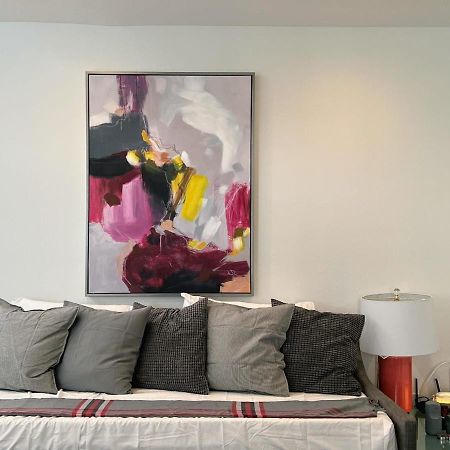 Hollywood Purple Habitat Villa Los Angeles Eksteriør bilde